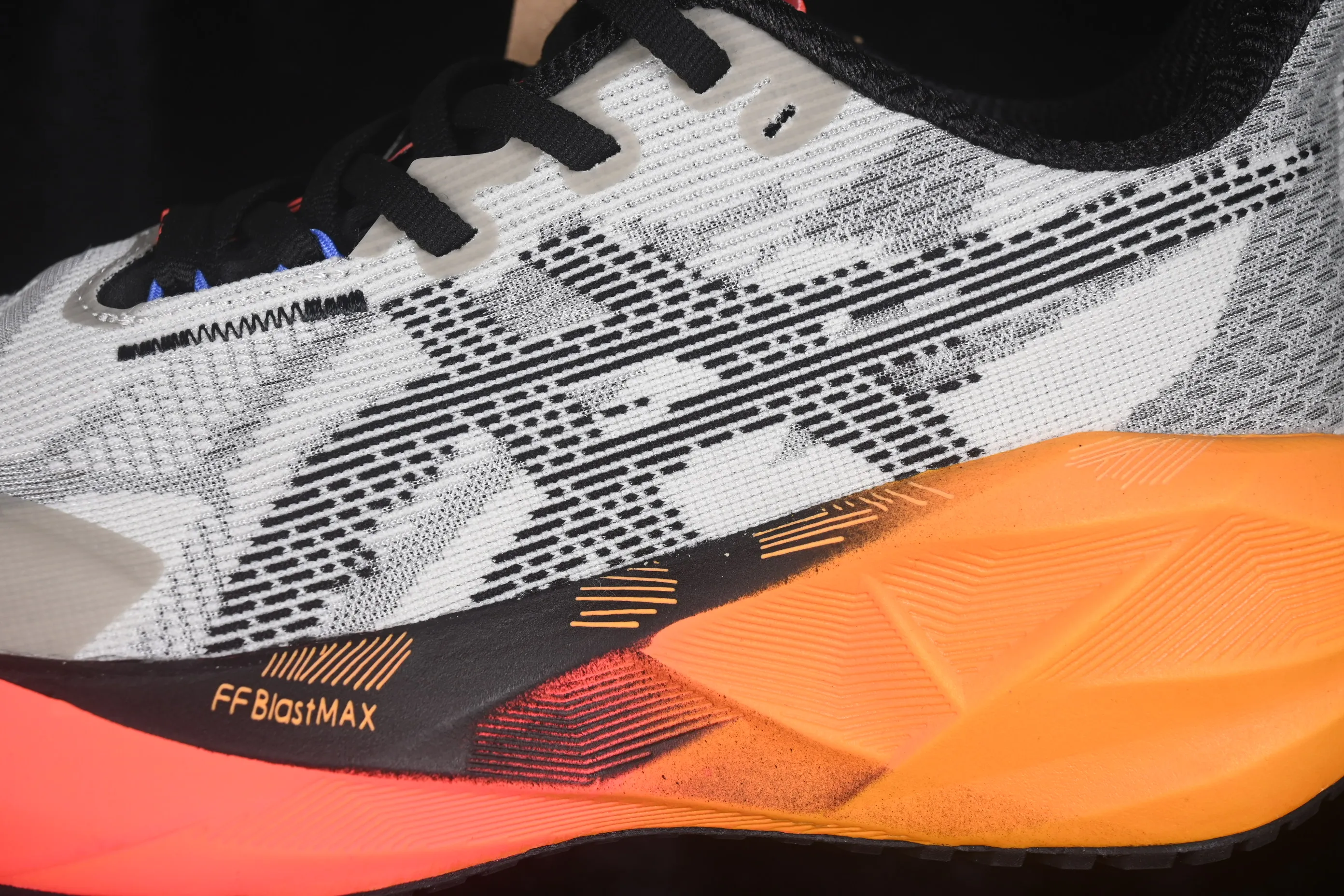 All categories Asics ASICS series Asics Novablast 5 1011C175-200